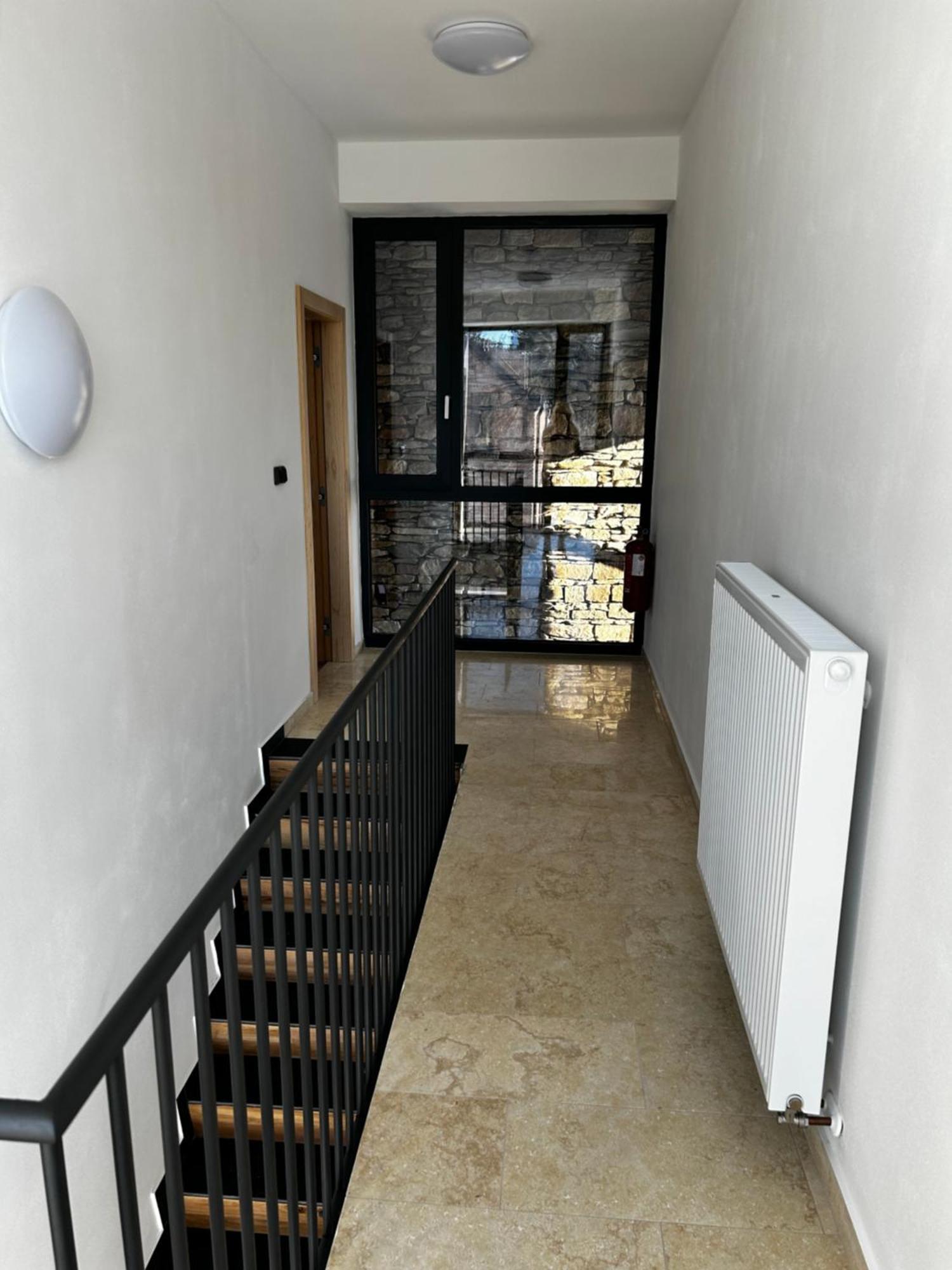 Palace Resort Jiloviste Exterior photo